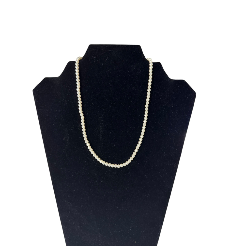 Women's EVRY Cream Pearl Necklace with Gold Clasp One Size